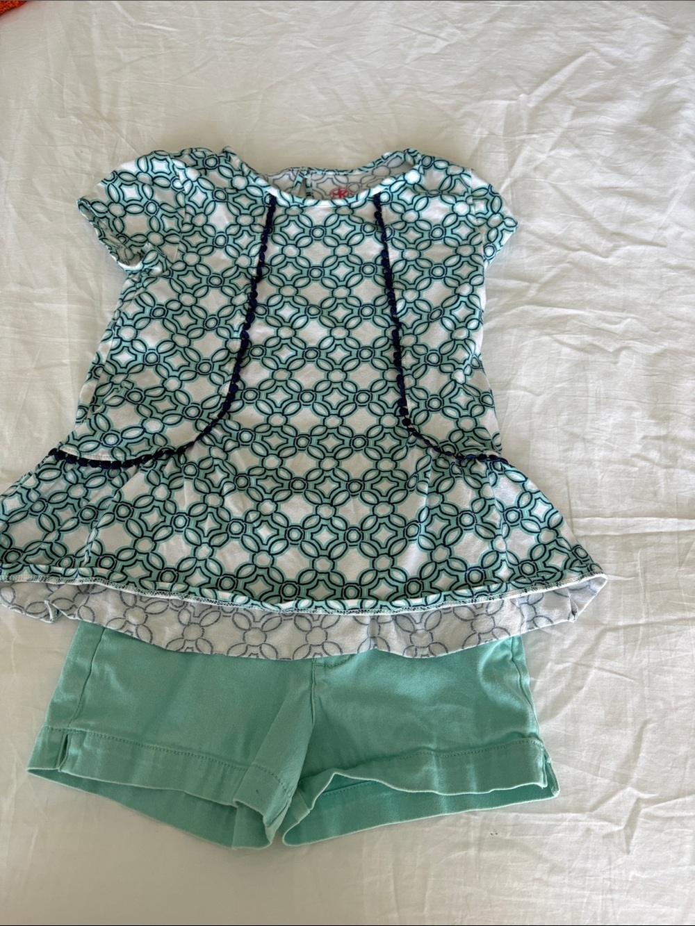 J Khaki Girls' Size Small Teal Patterned Tunic Top & Mint Shorts Size 7 Set
